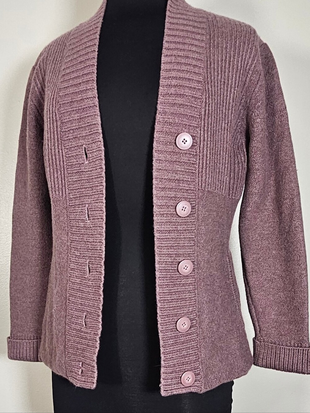 Patagonia 💯 Merino Wool Chunky Cardigan Ribbed Detail Small Flaws L Runs Med